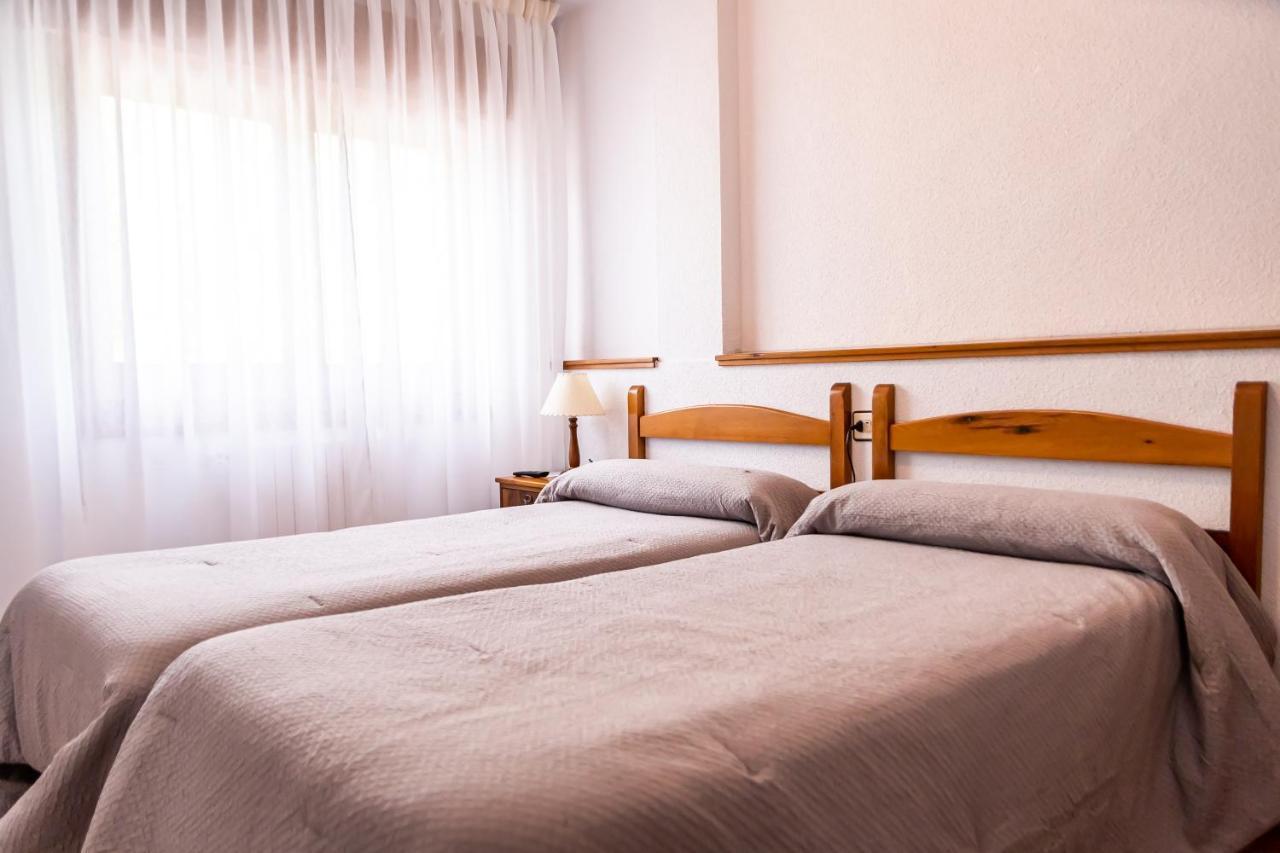 Hostal Restaurante Ventasierra Valdore Luaran gambar