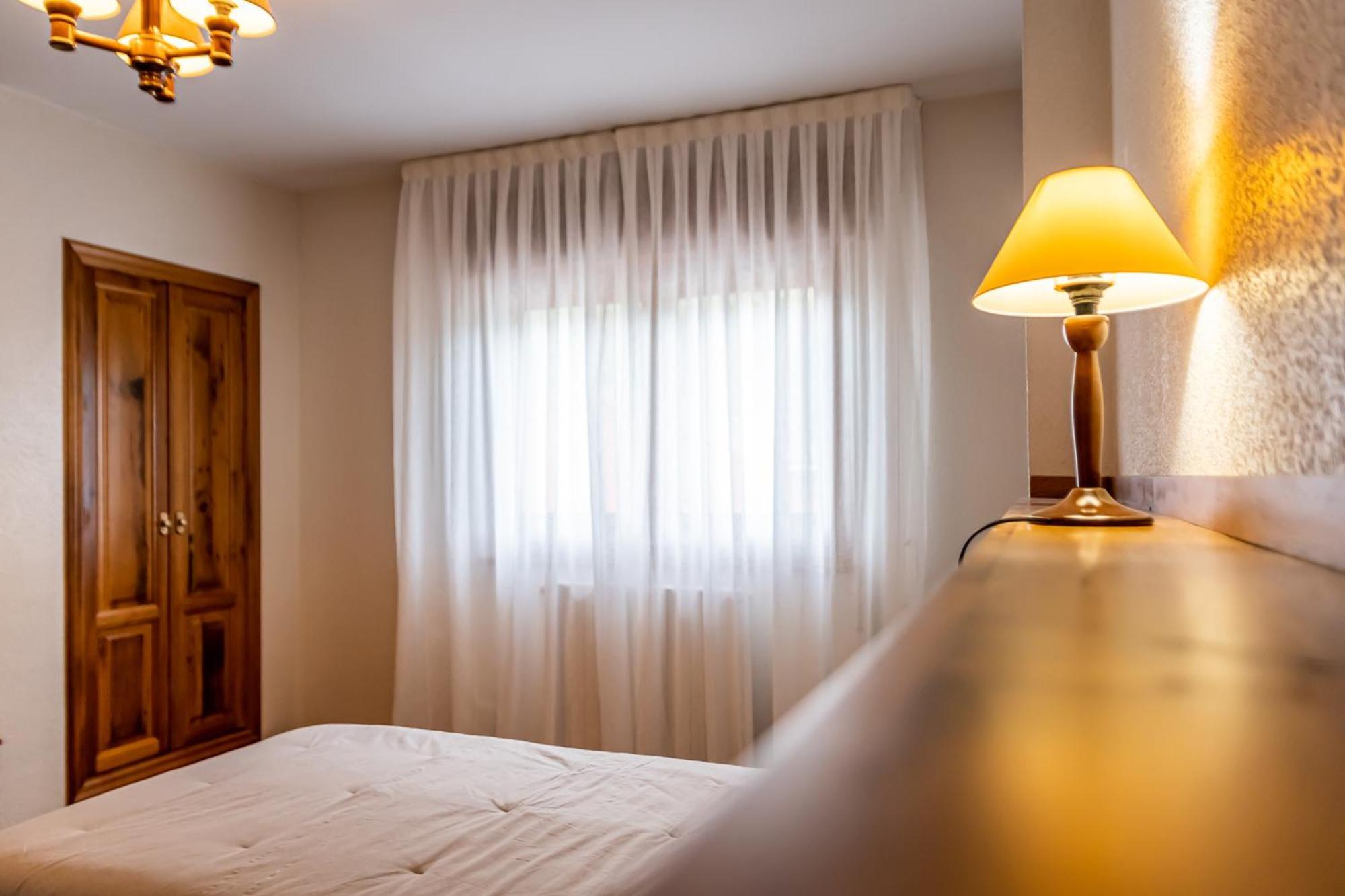 Hostal Restaurante Ventasierra Valdore Luaran gambar